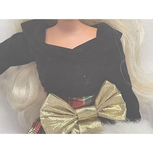 Mattel Holiday 1976 Barbie in Black Velor With Plaid Dress Missing Shoes - Picture 7 of 16